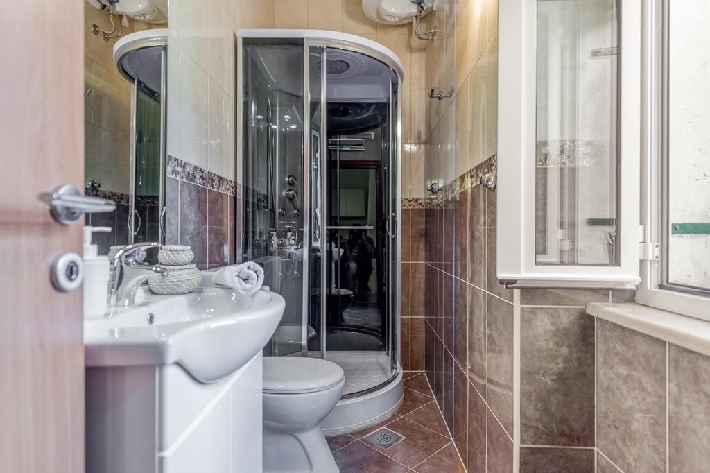 Apartments Bralic Вис Екстериор снимка
